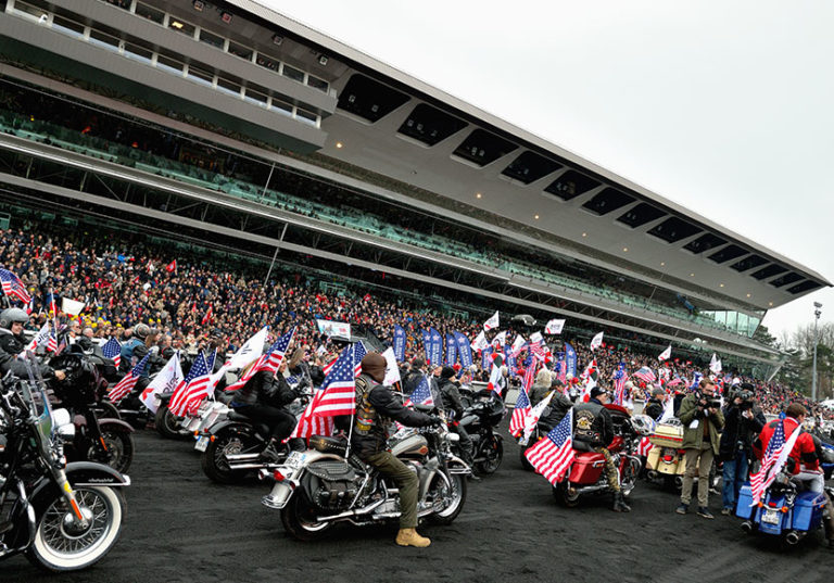 Shows et ferveur au Grand Prix d'Amérique